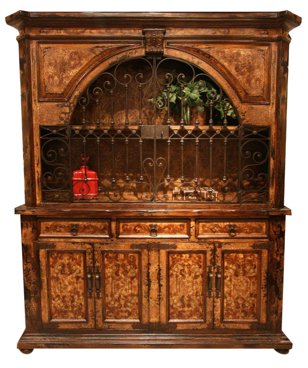 Cleo Buffet & Hutch in Provincial