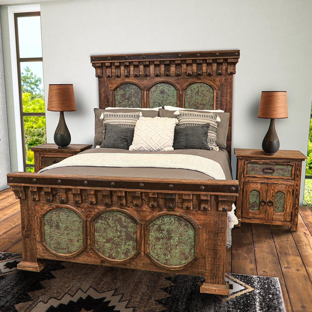Capitel Bed