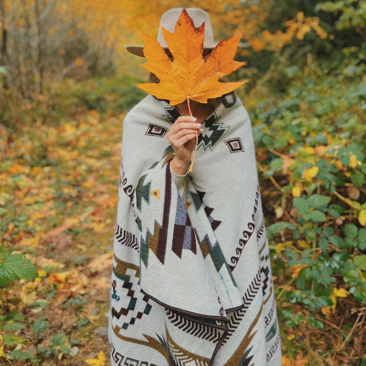 Cayambe Aztec Reversible Blanket