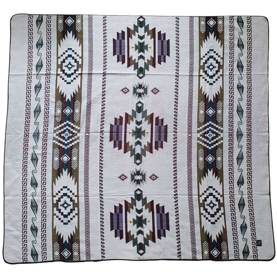 Cayambe Aztec Reversible Blanket