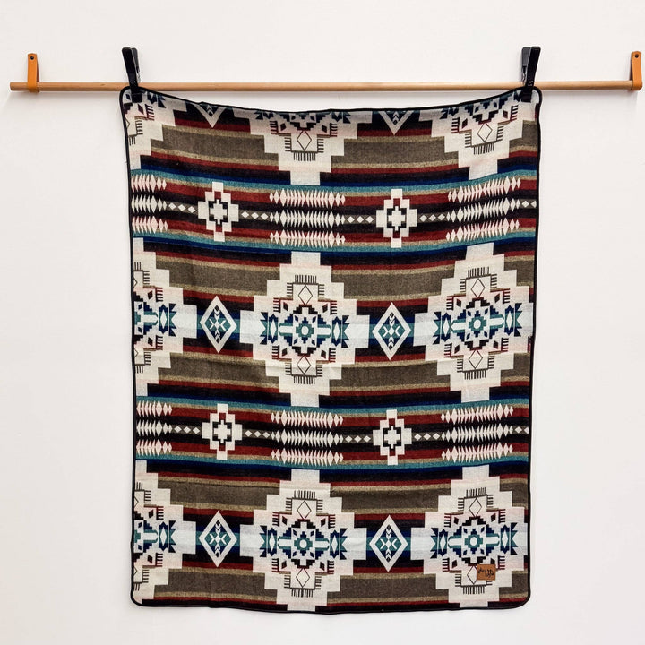 Tumbaco Reversible Blanket