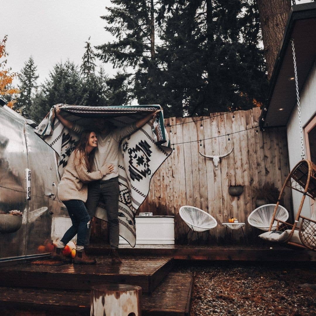 Cayambe Aztec Reversible Blanket