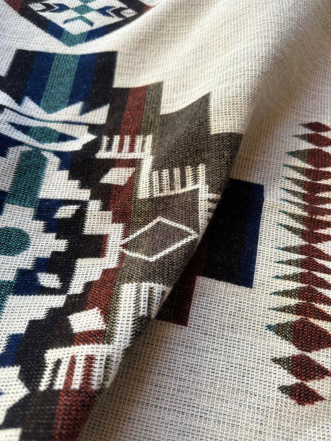 Tumbaco Reversible Blanket