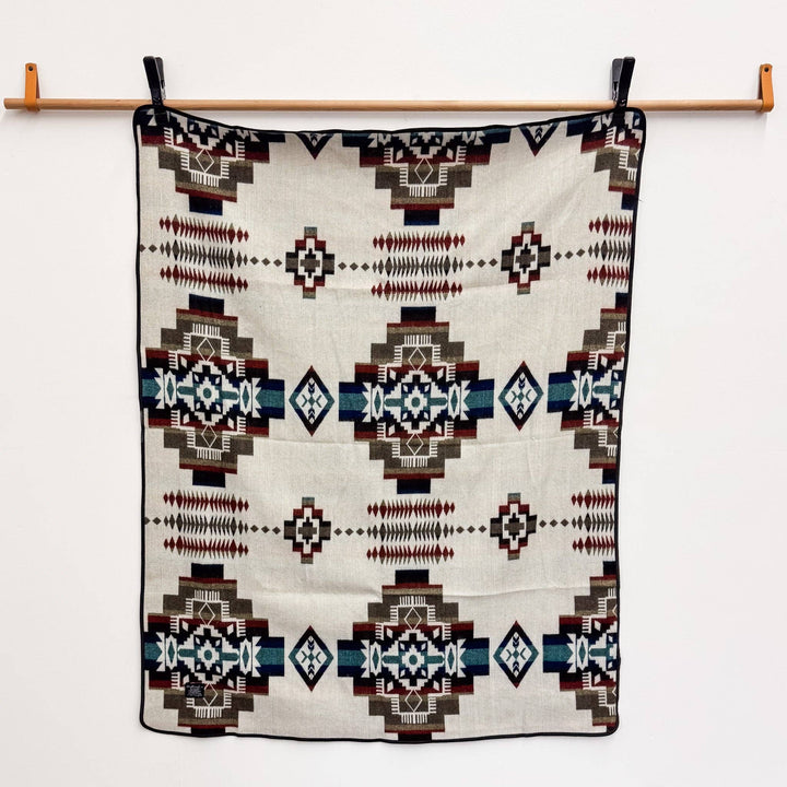 Tumbaco Reversible Blanket