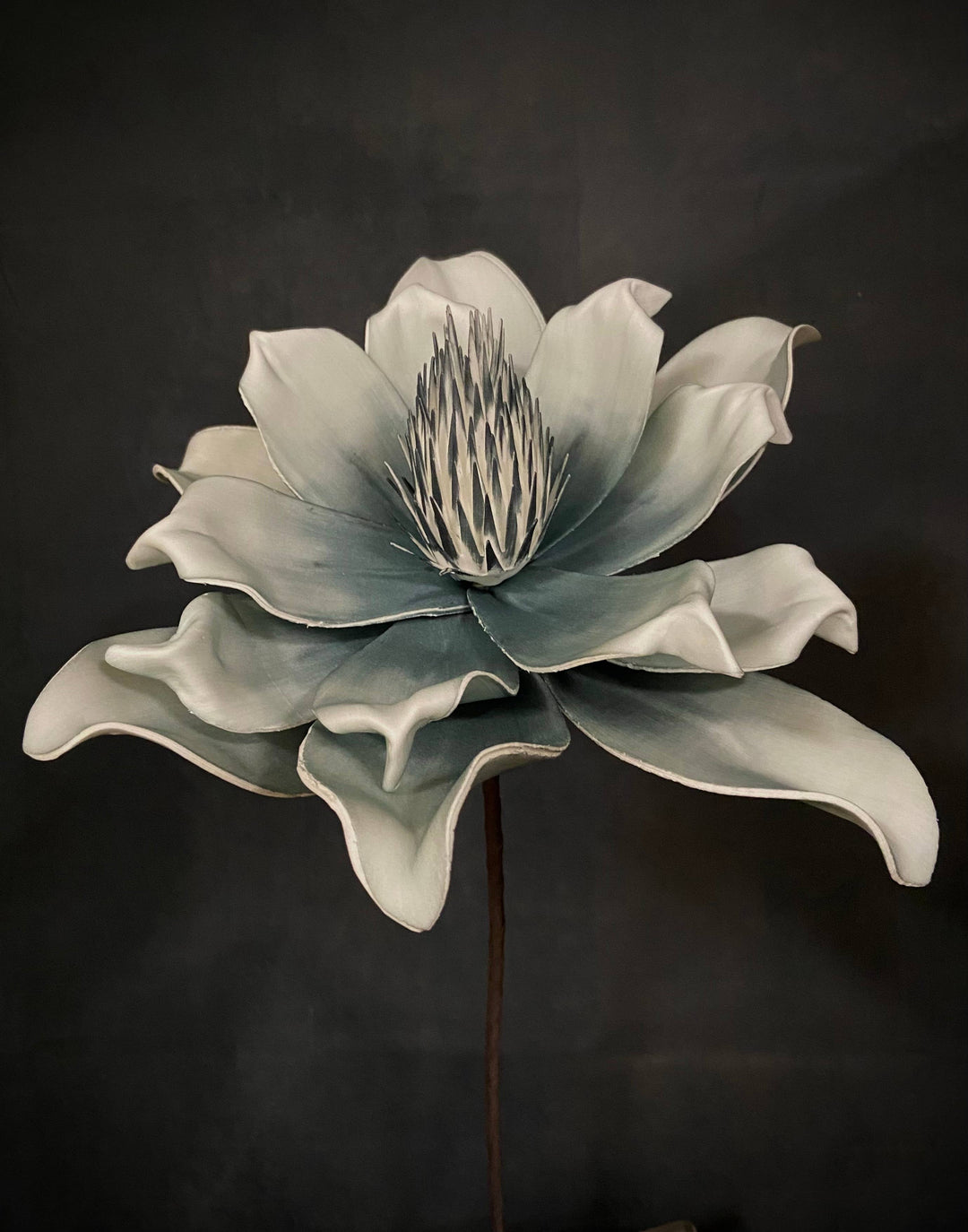 SEA BLUE FOAM FLOWER