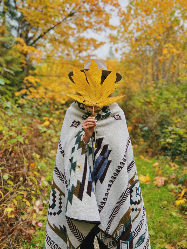 Cayambe Aztec Reversible Blanket