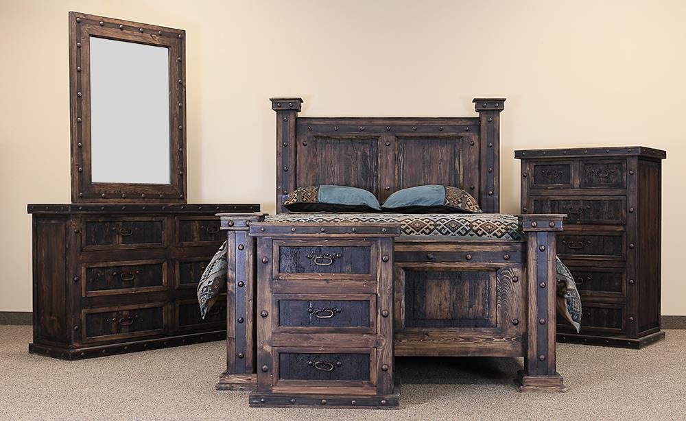 Finca Chest