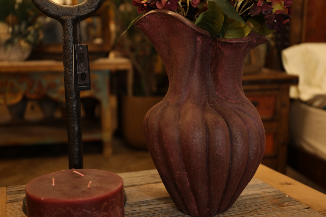 Handcrafted Vase in Mulberry
