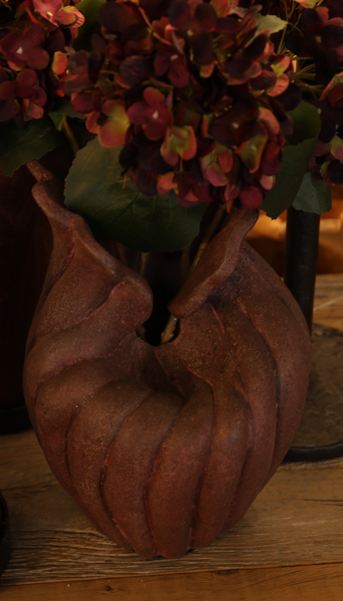 Handcrafted Vase in Mulberry