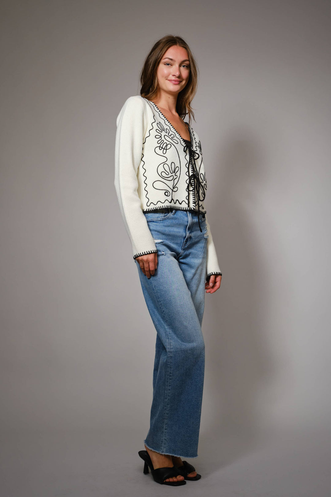 91601J Embroidered Front Tie Long Sleeve Cardigan