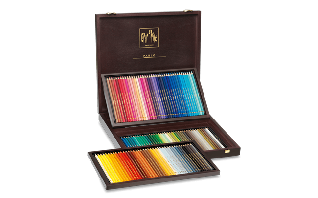 Wooden Box of 120 Colored Pencils PABLO™