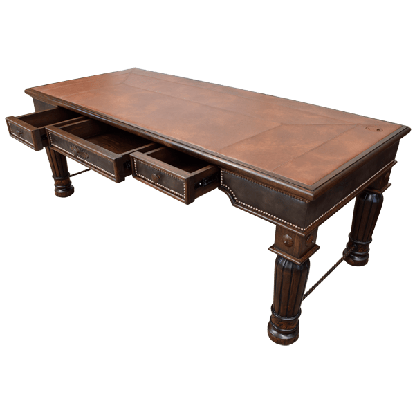 Quail Run Executive Desk