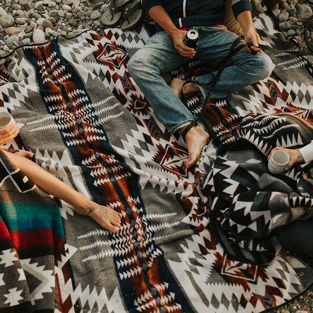 Mica Aztec Reversible Blanket