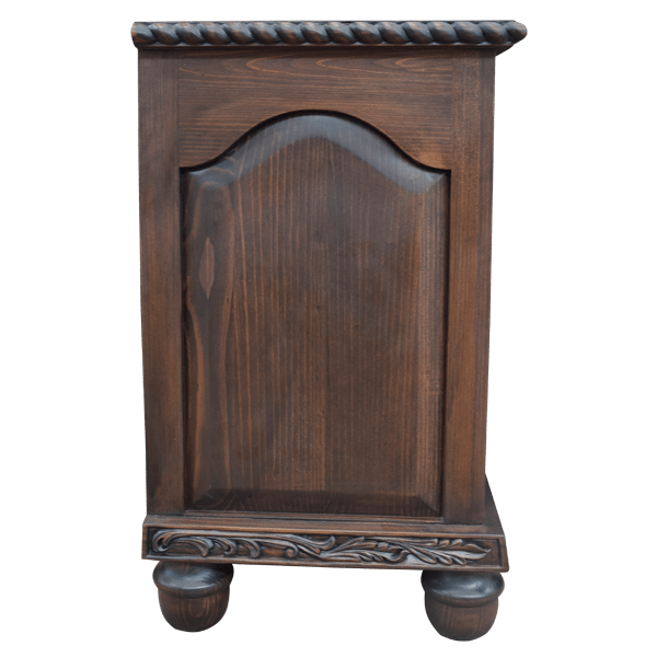 Solistice Transitional Table