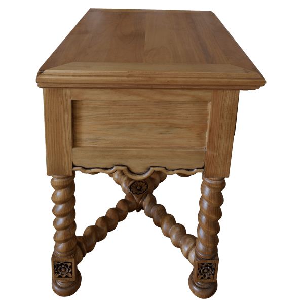 Maplebrooke Transitional Table