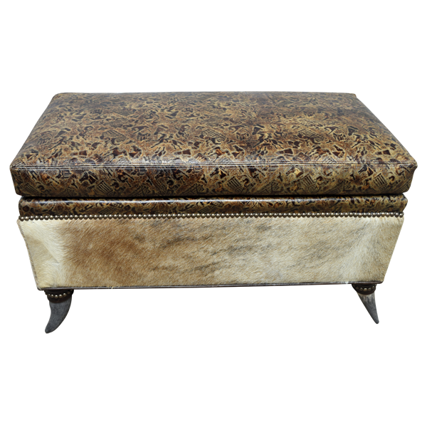 Faro Gold Ottoman